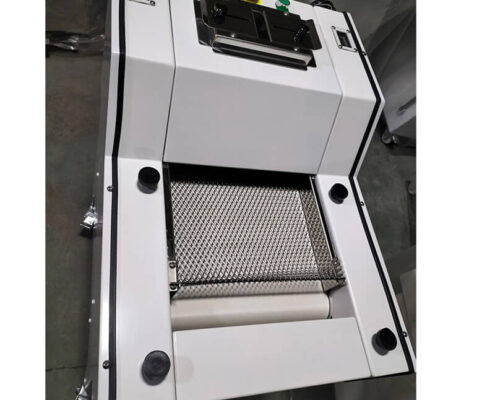 Mini-moulder-machine